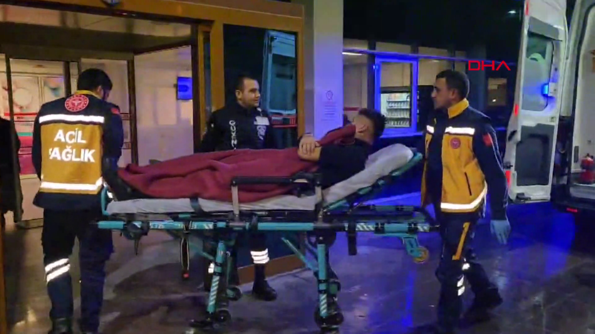 Husumetlilerin kavgasında kan aktı!