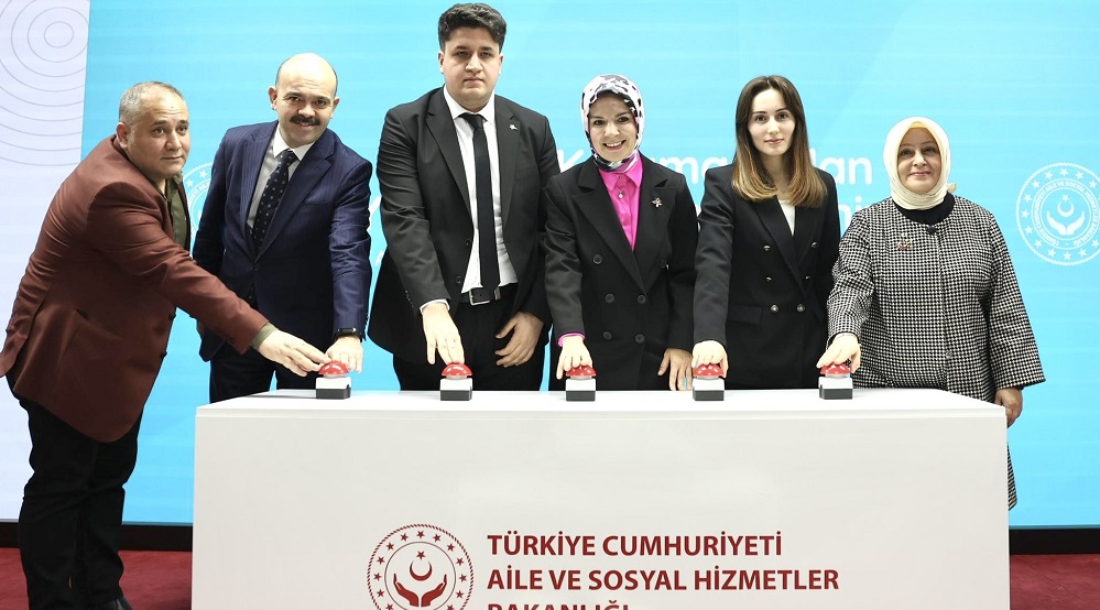 Devlet korumasında yetişen 718 genç kamuya atandı