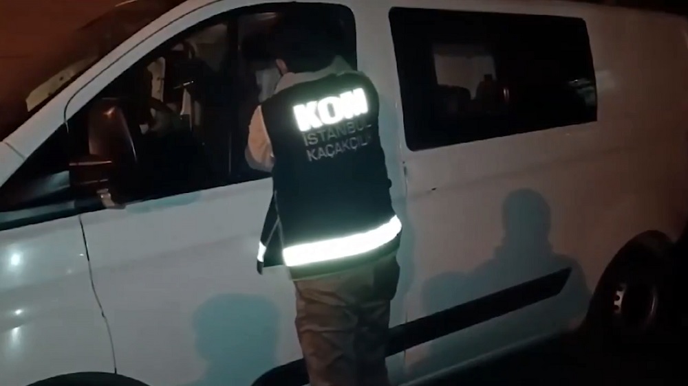 Yurt genelinde sahte alkol operasyonu