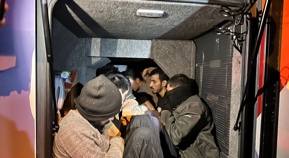 Kaçak göçmenler burada yakalandı !
