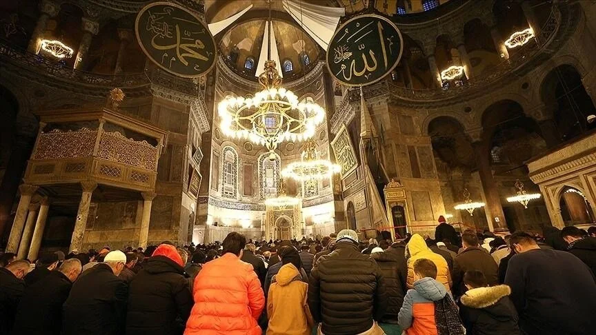 "Regaib Kandilimiz mübarek olsun"
