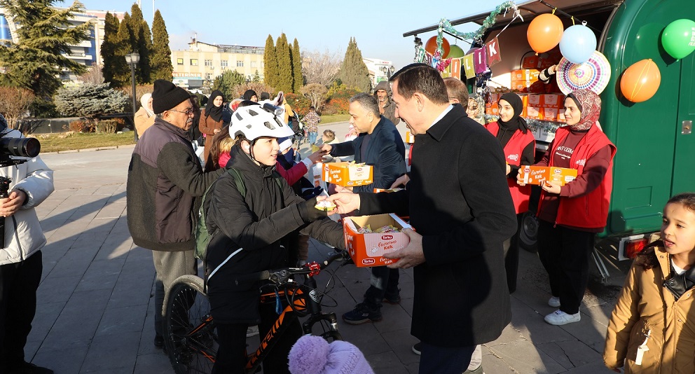 Asırlık gelenek Karatay'da da yaşatıldı