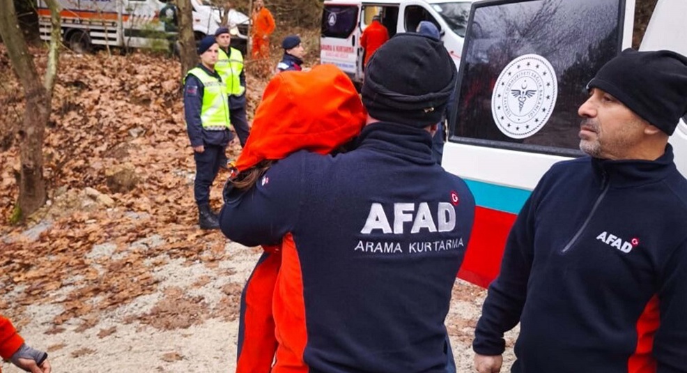 Alzheimer hastası babaanne ile 2 torunu bulundu