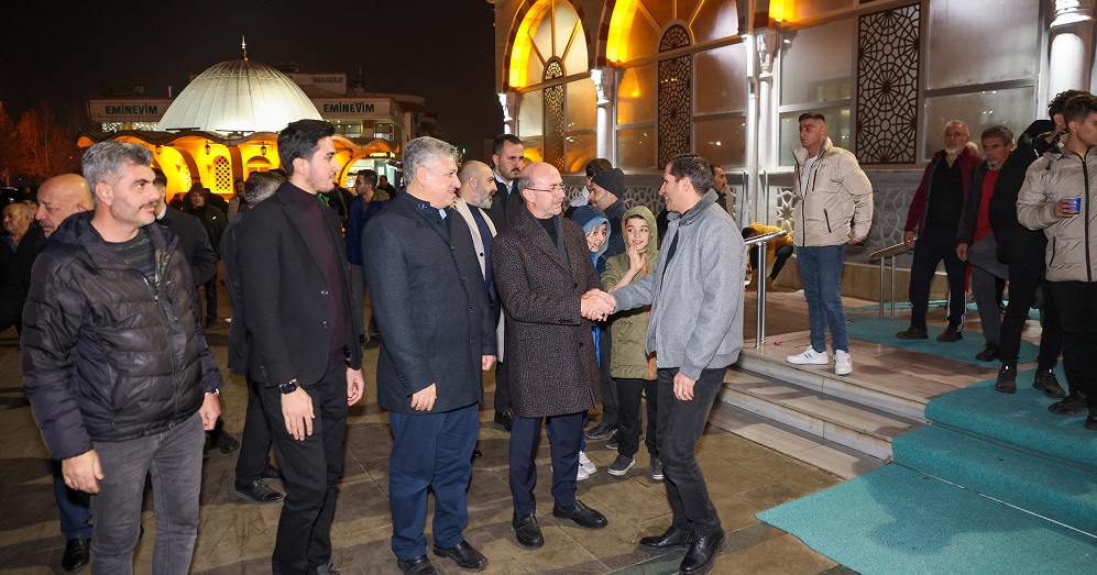 Kandil bereketine ortak oldu