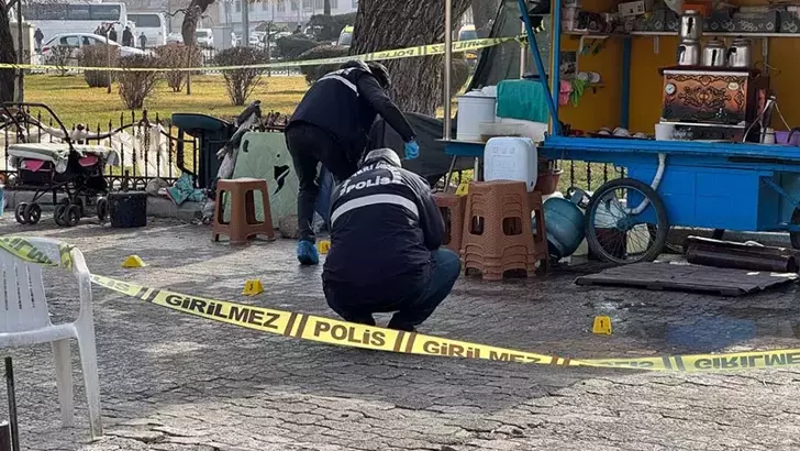 Şehrin göbeğinde silahlar patladı!