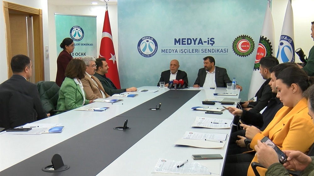 HAK-İŞ Genel Başkanı'ndan Medya-İş Sendikası'na ziyaret