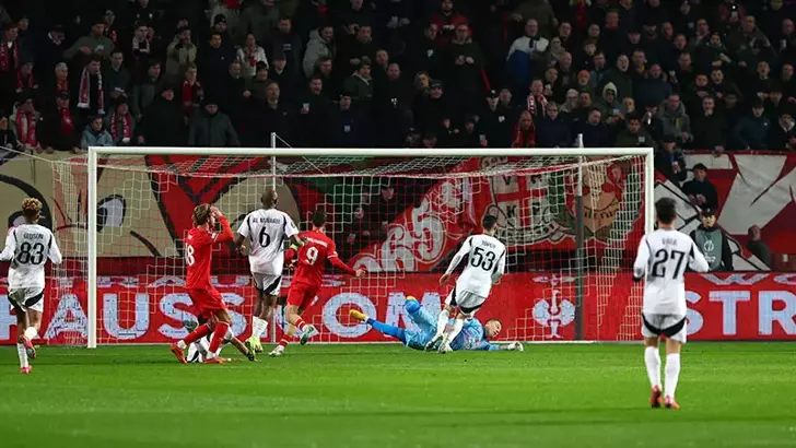 Beşiktaş Avrupa Ligi'ne veda etti
