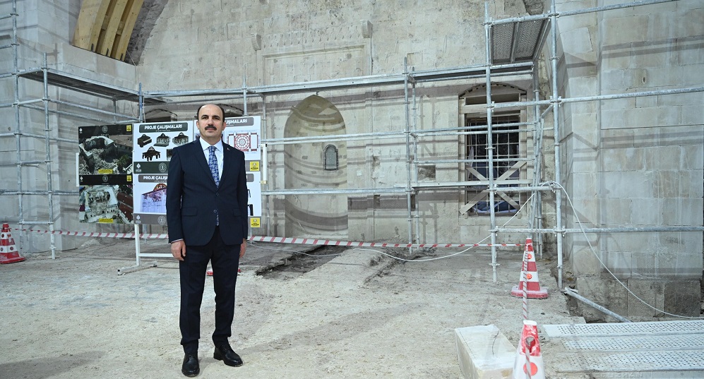 Yıkılan tarihi Konya ayağa kaldırılıyor