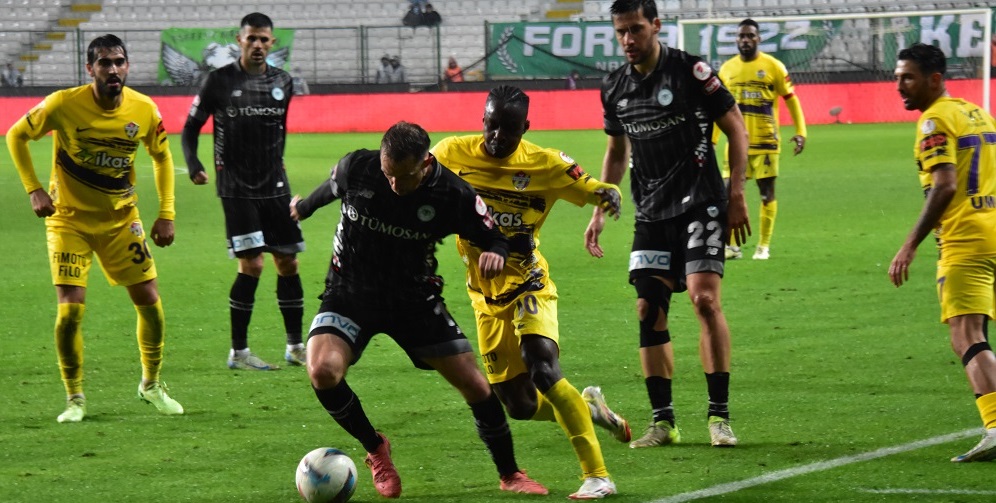 Konyaspor kupada emin adımlarla