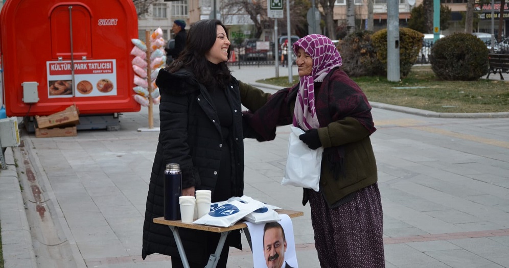 Anahtar Parti Konya'dan yürekleri ısıtan ikram