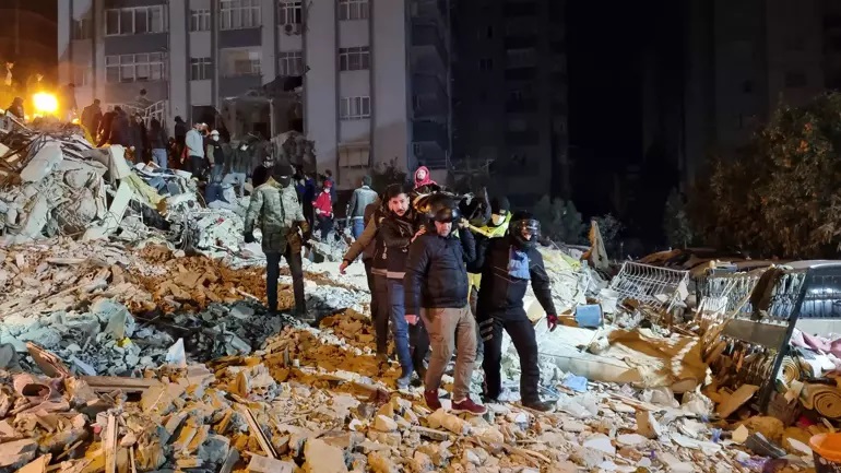 Apartmana ruhsat veren kamu çalışanlarına dava