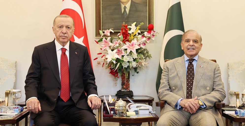 Erdoğan Pakistan Başbakanı Şerif'le görüştü