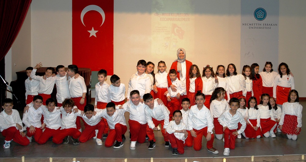 ”Minik Kalplerden Kocaman Kalemler"