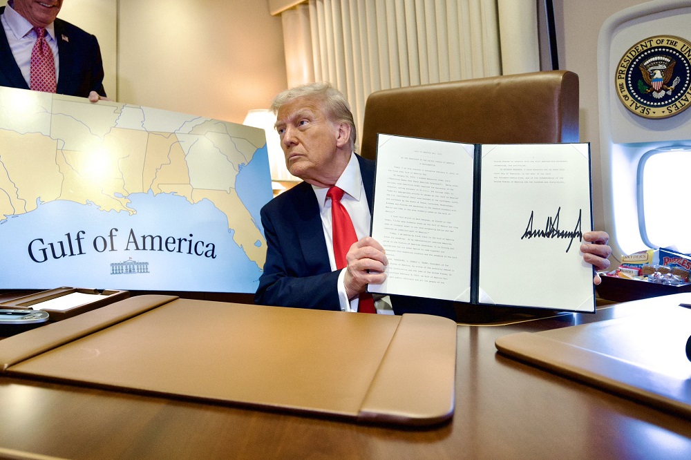 Trump, ABD Genelkurmay Başkanını görevden aldı