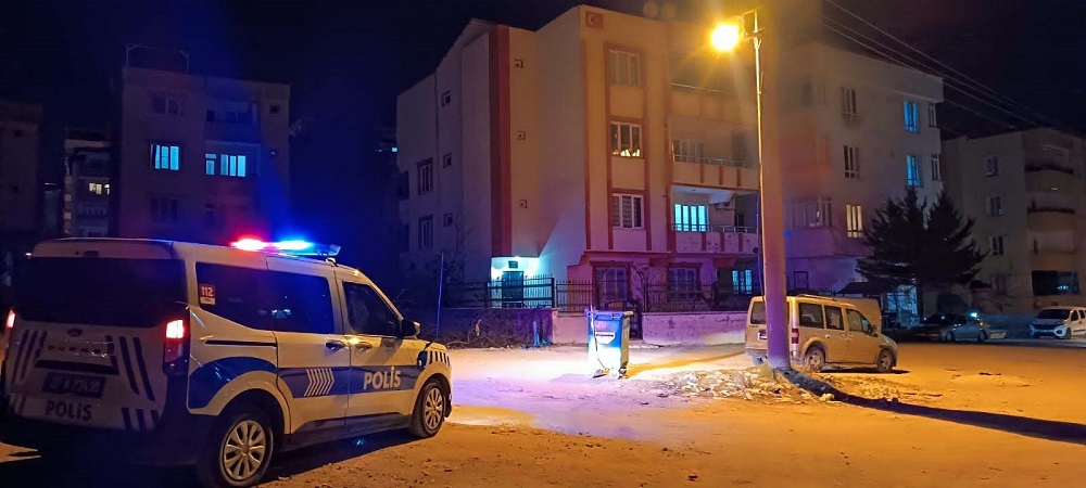 İki grup kavga etti: 1 ölü, 2 yaralı