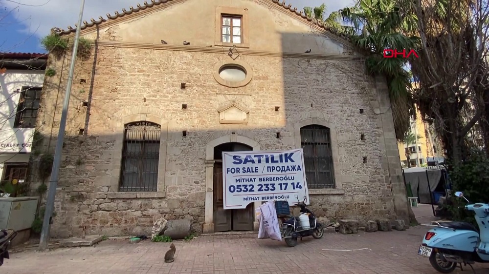 Tarihi hamam satılıyor
