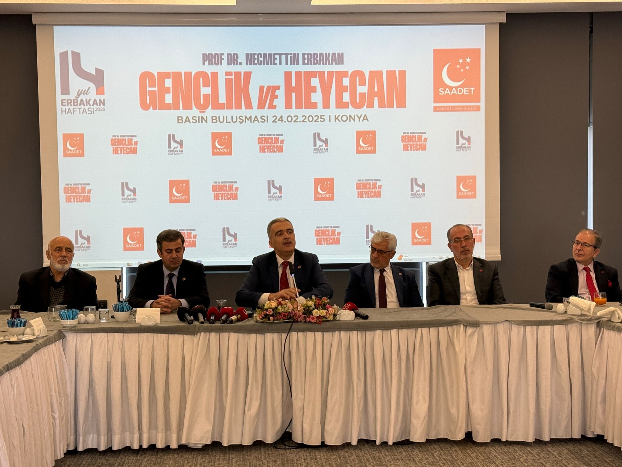 "Toplumun tüm kesimlerini kucaklayan bir liderdi"