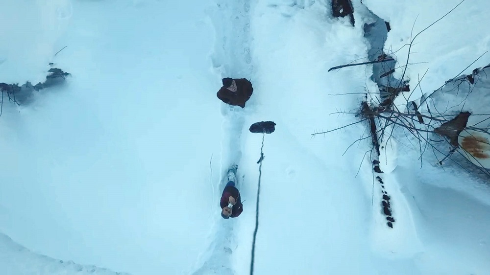 Köydeki hastaya ilaçları dronla ulaştırıldı