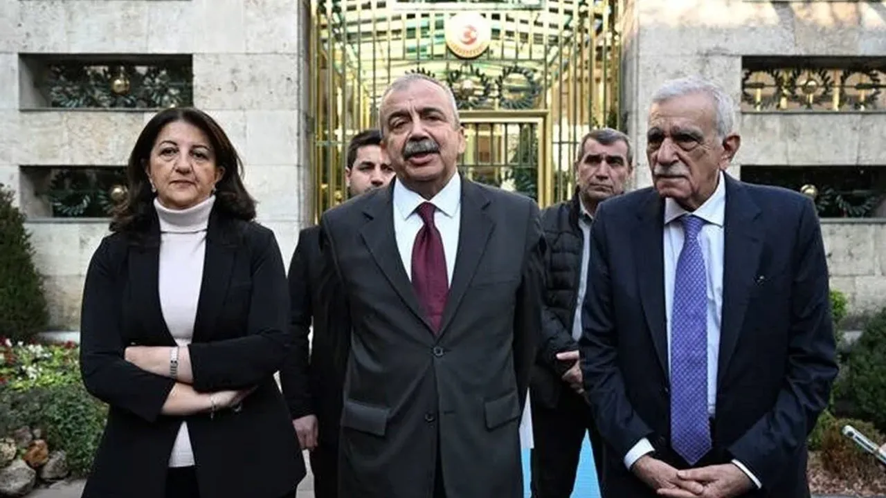 DEM Parti heyeti yola çıktı