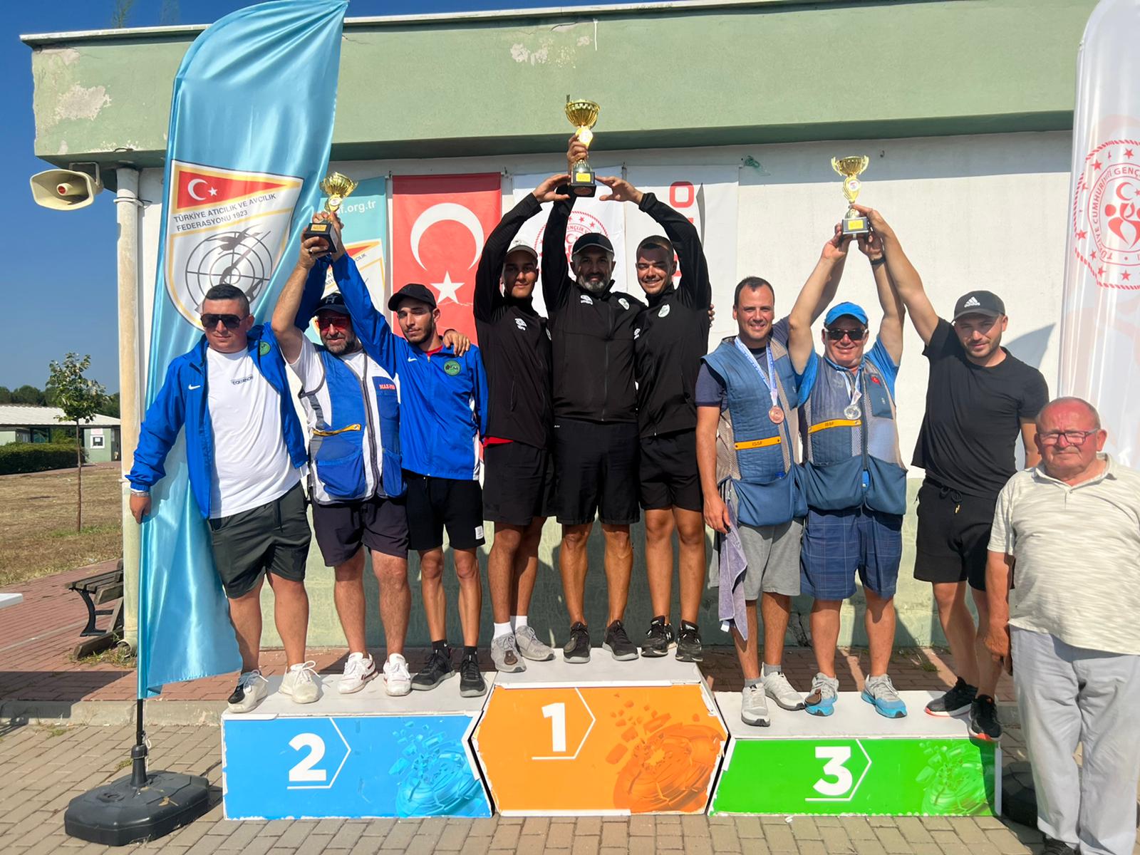 Karatay Belediyespor Atıcılık Takımı şampiyon oldu