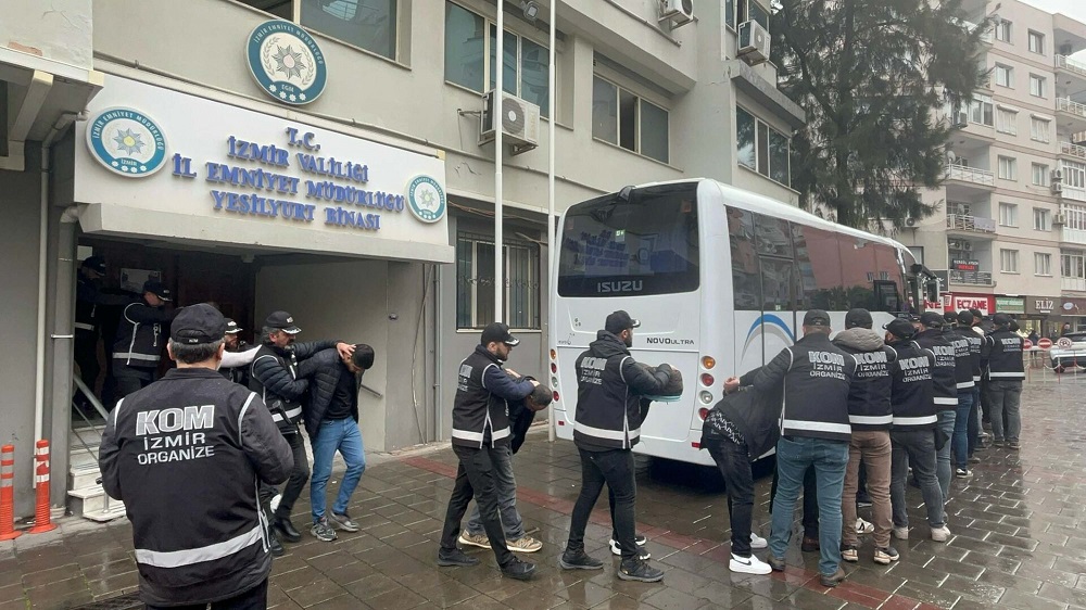 İzmir'de suç örgütü operasyonu