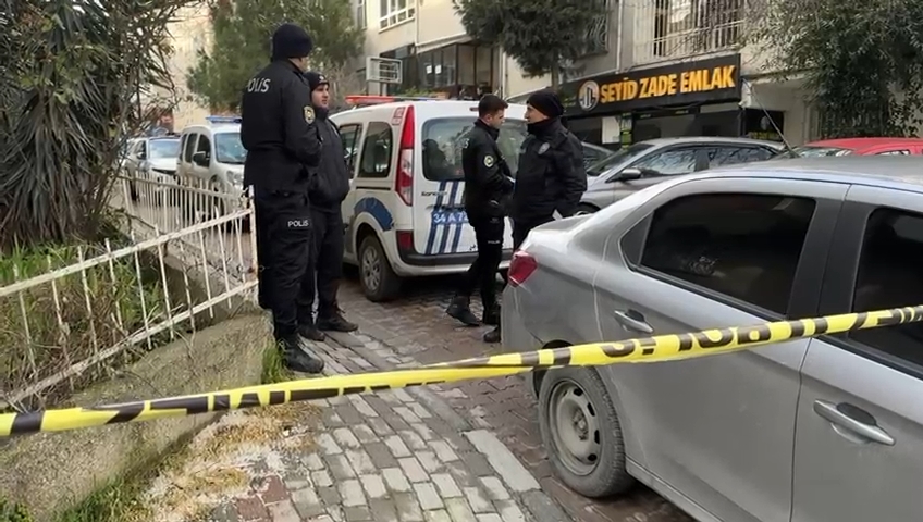 Eşi ve çocuklarını öldürüp intihar etti
