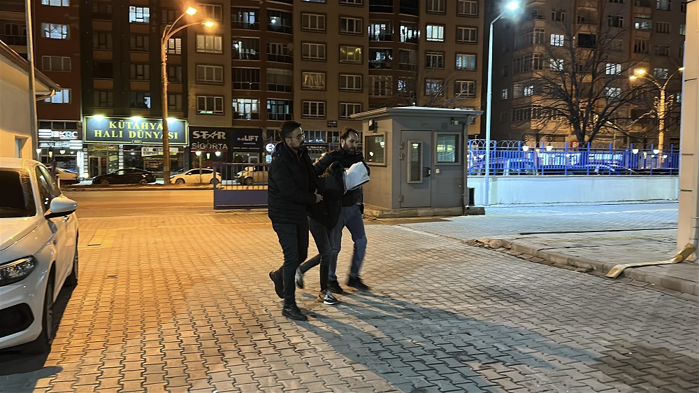 Darbettiği kişinin görüntülerini paylaşınca yakalandı