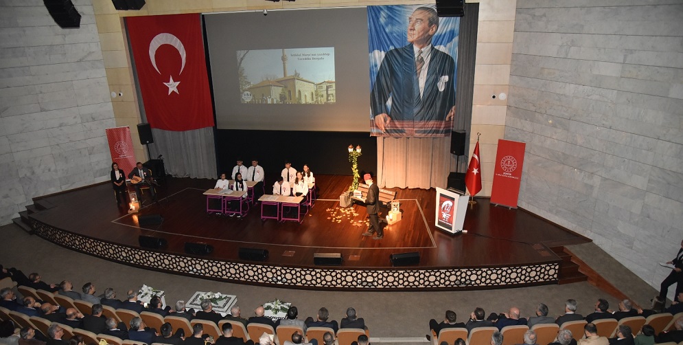 Mehmet Akif Ersoy anıldı