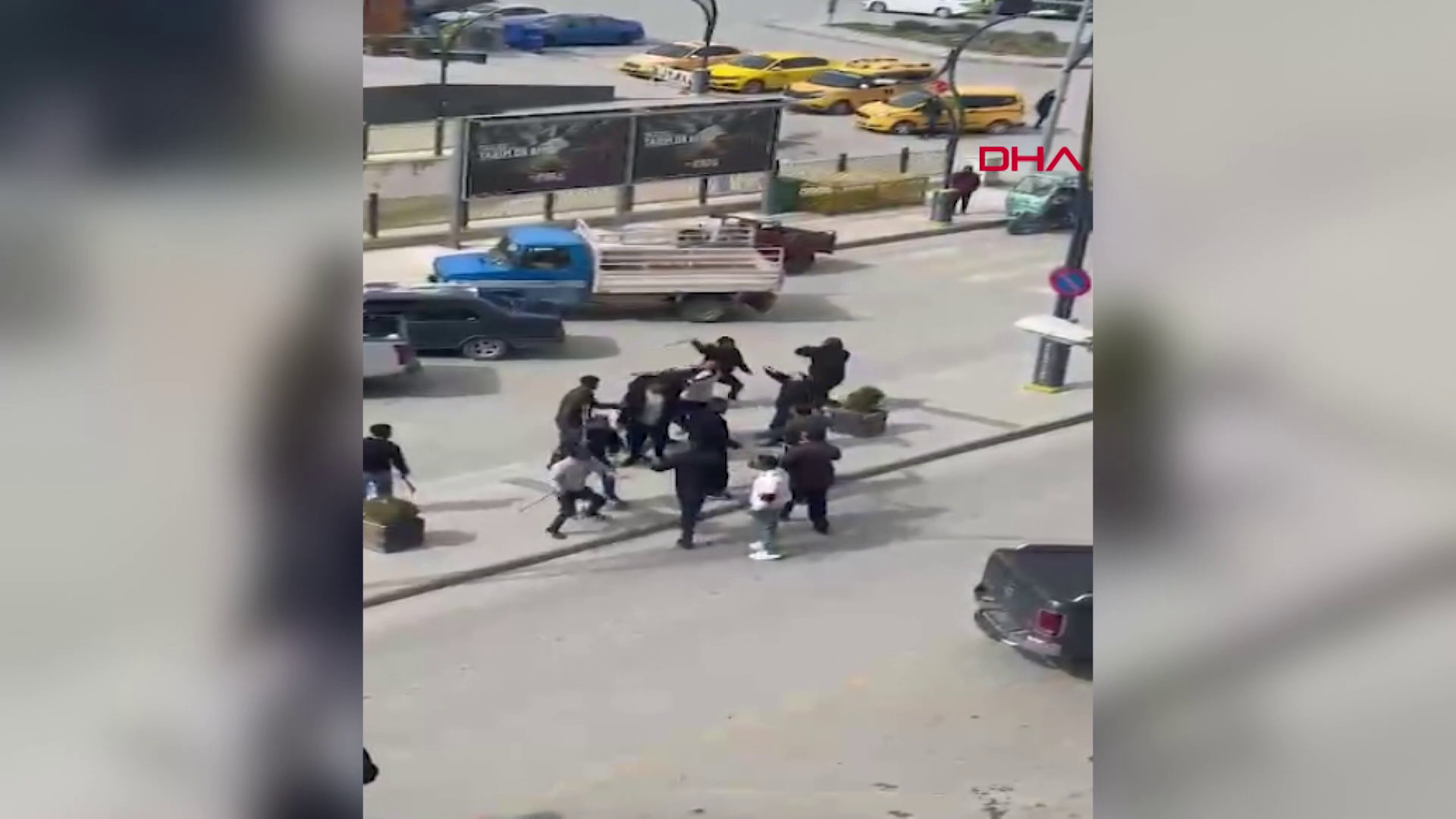 Konya'da bıçaklı, sopalı kavga!