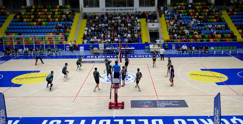 Konya'da voleybol turnuvası heyecanı