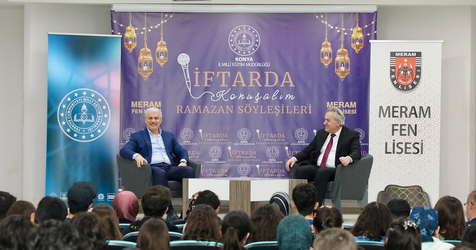 Vali Akın söyleşiye konuk oldu