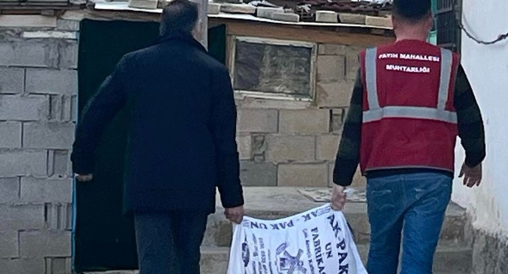 Yunak'tan Askıda 9 Gülek Buğday Projesine destek