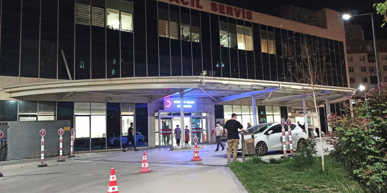 Eski federasyon başkanı bıçaklandı