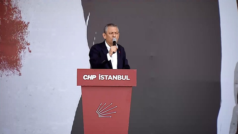 "Erken seçim talebiyle imzaları toplayacağız"