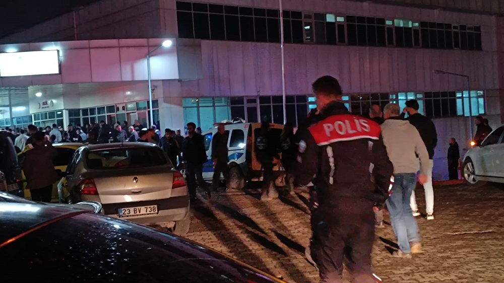 İhbara giden ekibe şüpheli ateş açtı
