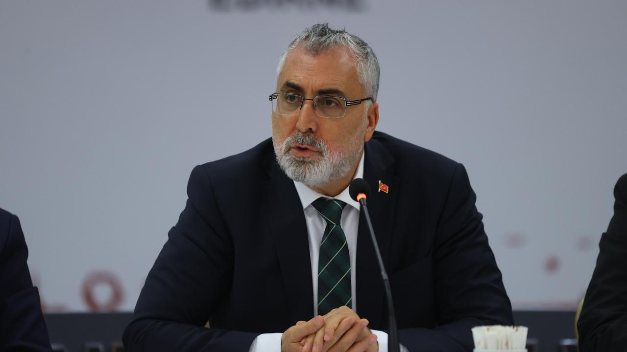 "İş yerlerinde teftiş ve denetimler sürüyor"