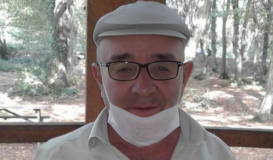 Hastaneye giderken kazada öldü