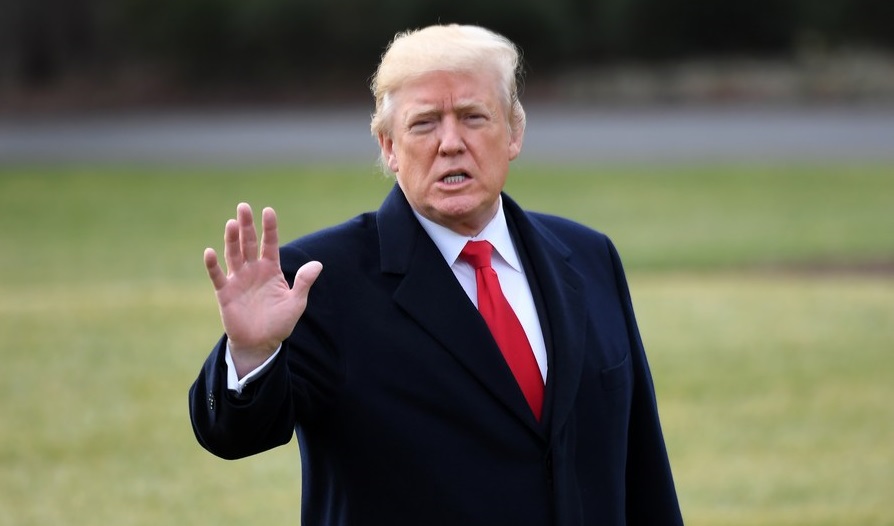Trump tarife muafiyeti olmadığını açıkladı