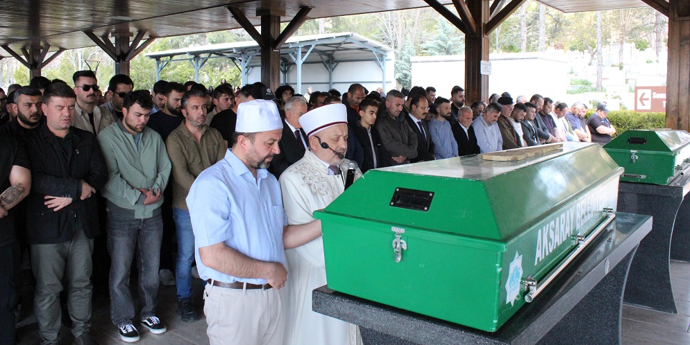 Kazada ölen öğrenci toprağa verildi