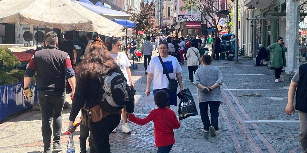 Hasarlı yapılara kesinlikle girmeyin