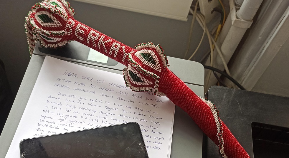 Otomobille kaçırılıp kırbaçla darbedildi