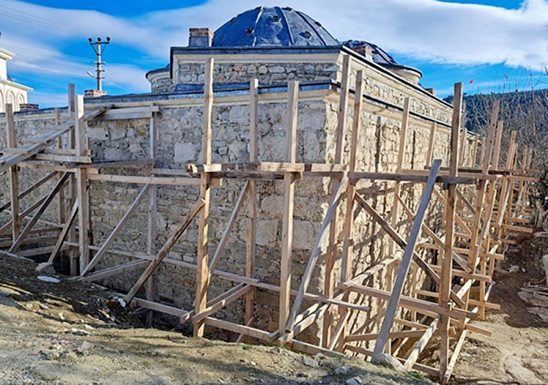 Tarihi hamam restorasyonunda kamu zararı iddiası