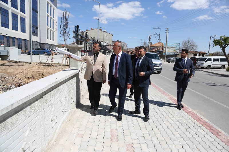 Meram'da yol genişletme çalışmaları