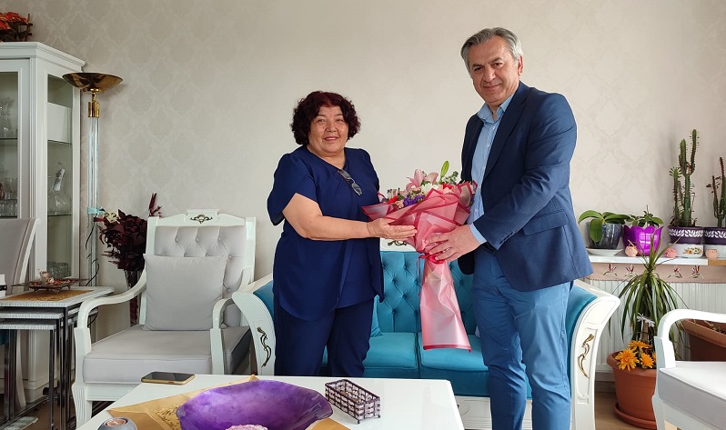 Emekli öğretmenler unutulmadı