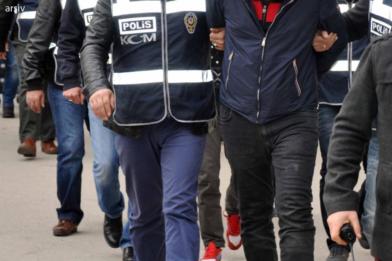 Dönerciden sonra künefe zincirine FETÖ operasyonu