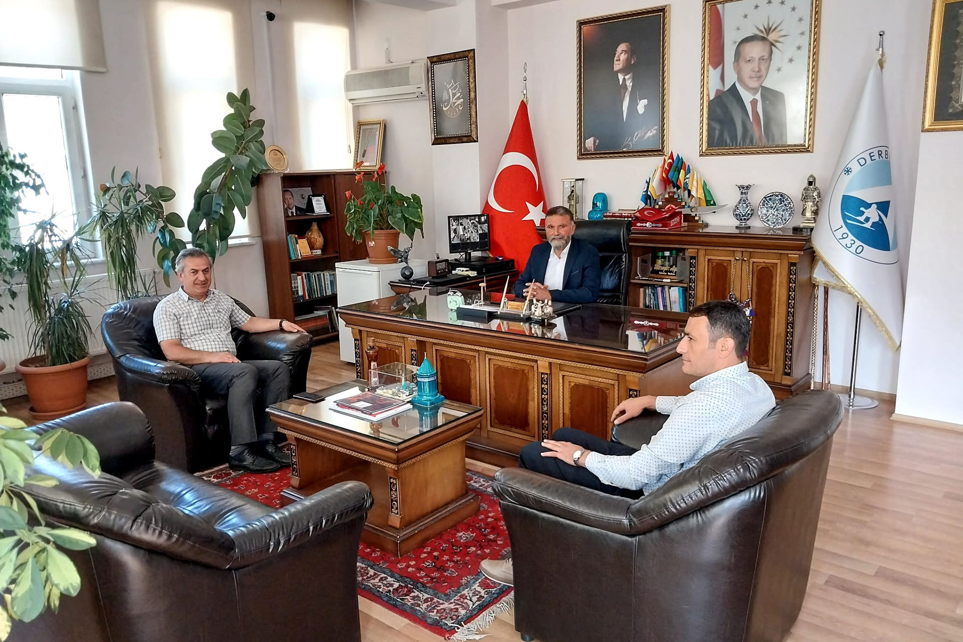 Konya İl Milli Eğitim Müdürü ilçeleri ziyaret ediyor