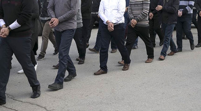 Yurt genelinde göçmen kaçakçılığı operasyonu
