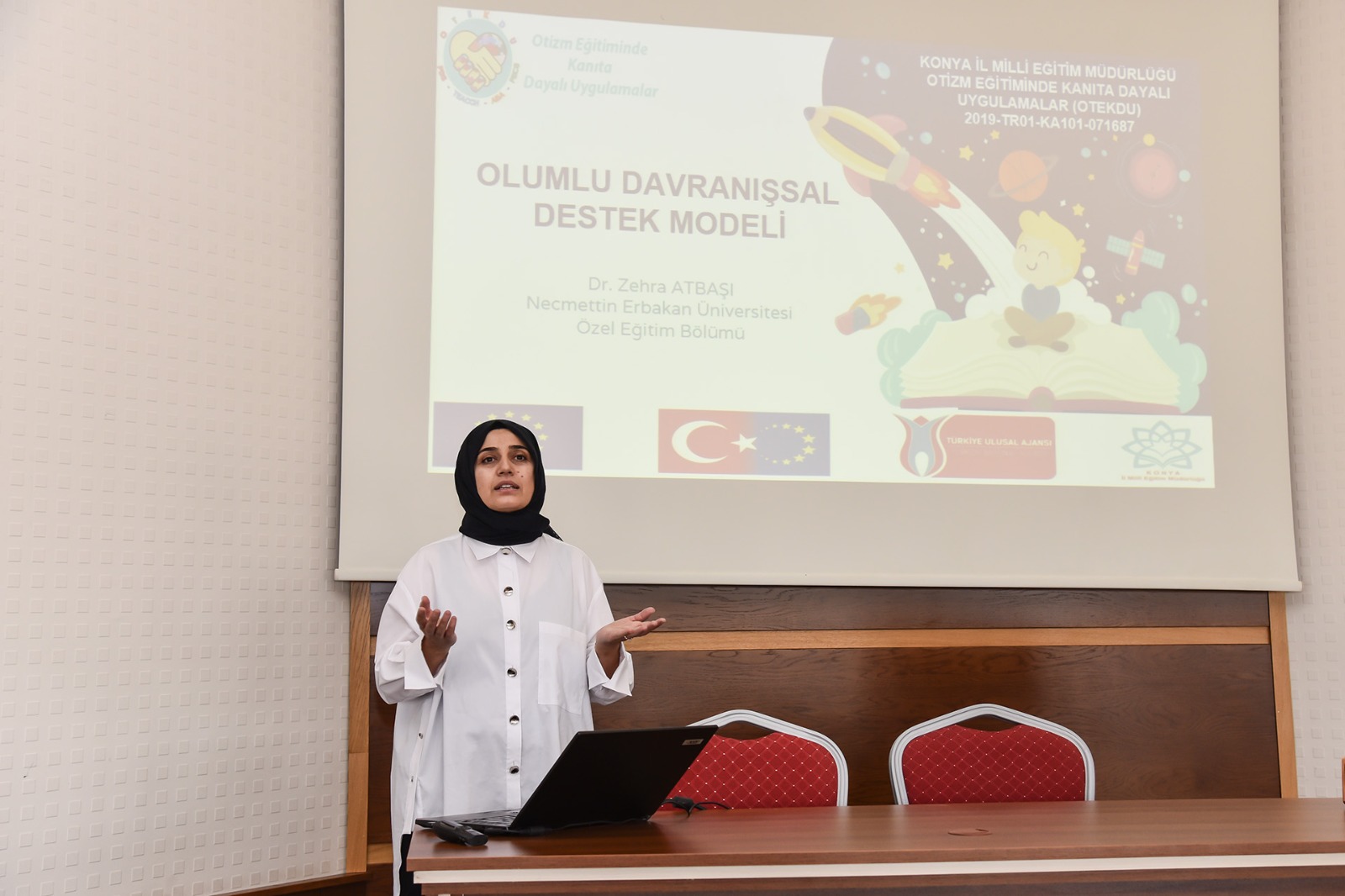 Otizm eğitimi için çalıştay düzenlendi