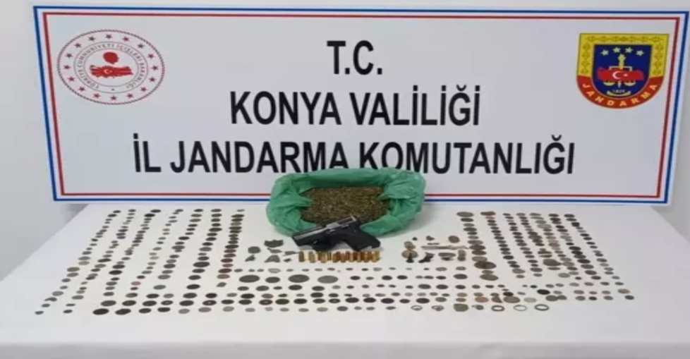Uyuşturucu ve tarihi eser kaçakçılığı yapan kişi adli kontrolle şartıyla serbest bırakıldı