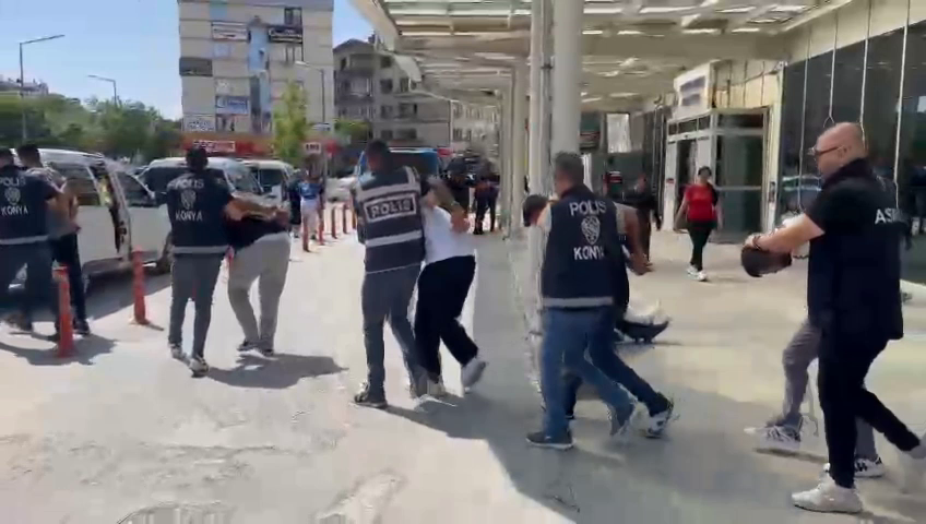 Masaj salonu görünümlü suç örgütü çökertildi